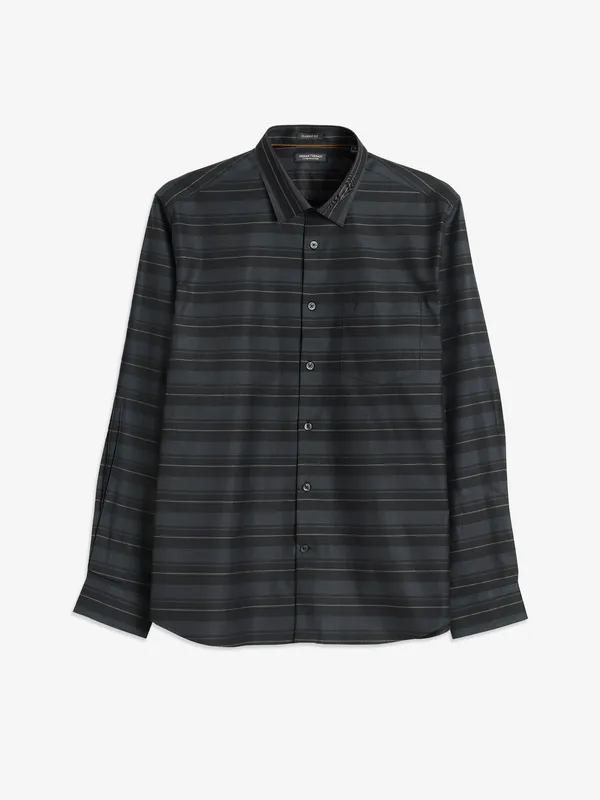 INDIAN TERRAIN cotton black stripe shirt