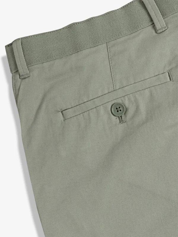 INDIAN TERRAIN light grey solid slim fit shorts