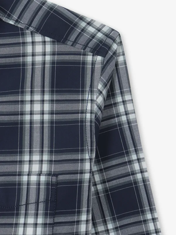 INDIAN TERRAIN navy checks shirt for men