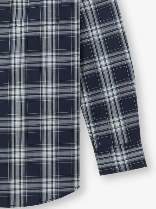 INDIAN TERRAIN navy checks shirt for men