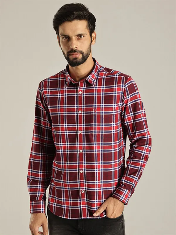 Indian Terrain red and maroon checks shirt