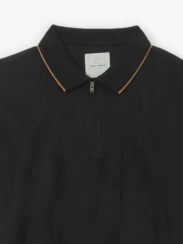 INDIAN TERRAIN slim fit black cotton t shirt