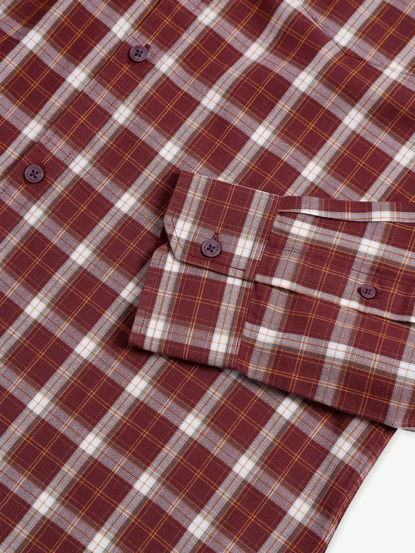 Indian Terrain slim fit brown cotton shirt