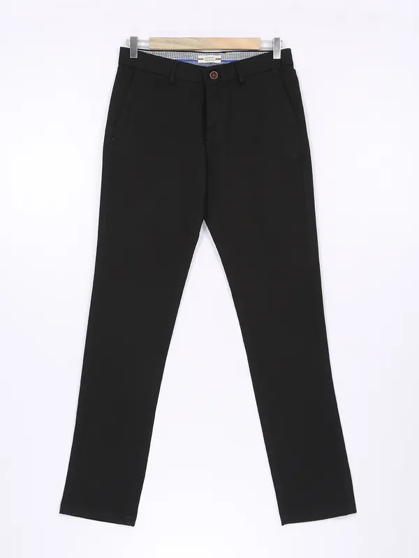 Indian Terrain solid trouser in black