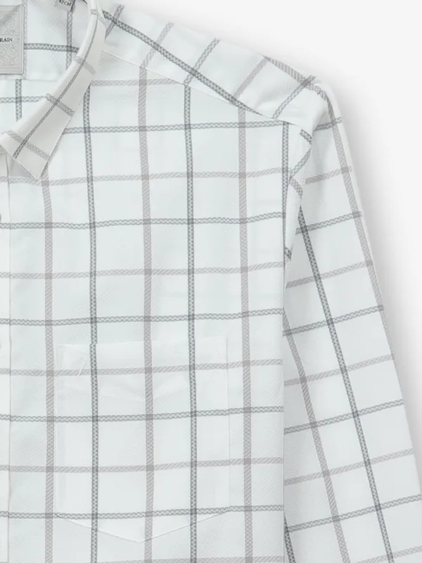 INDIAN TERRAIN white checks cotton shirt