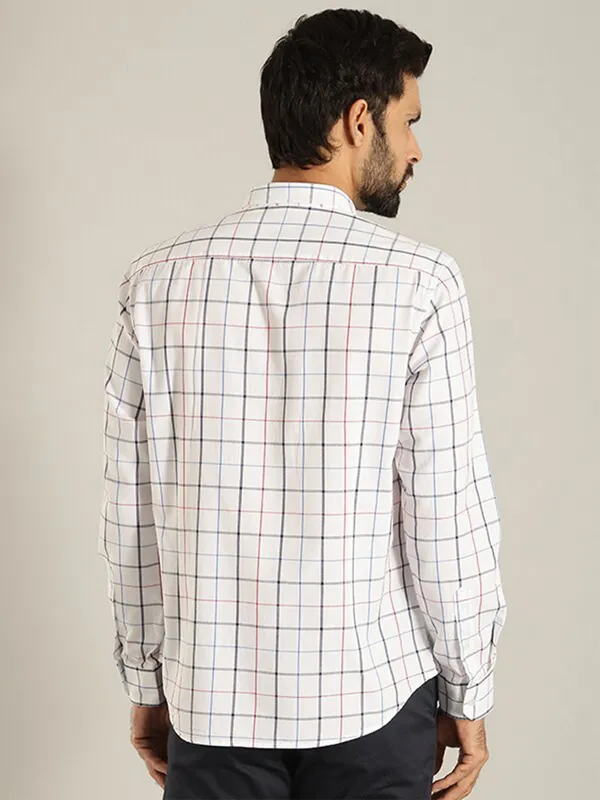 Indian Terrain white cotton checks shirt