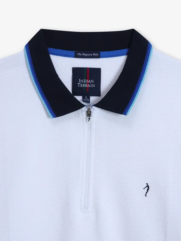 INDIAN TERRAIN white cotton slim fit t-shirt