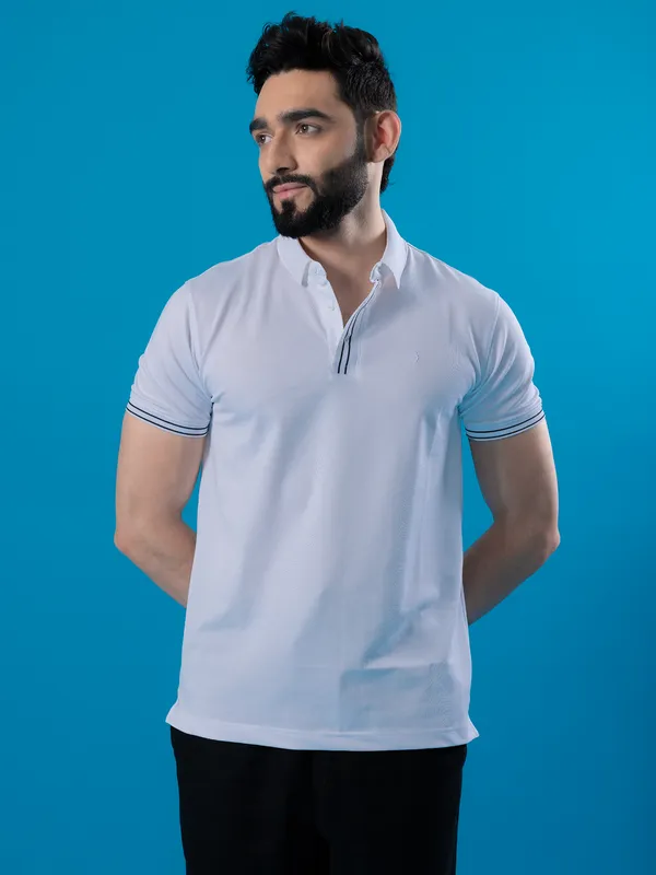 INDIAN TERRAIN white polo slim fit tshirt for men