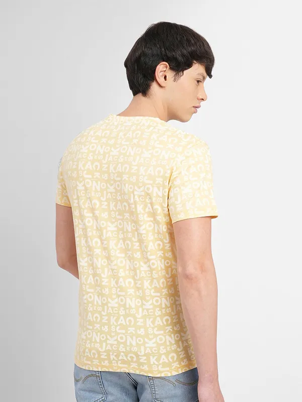 JACK&JONES light yellow t shirt in printed