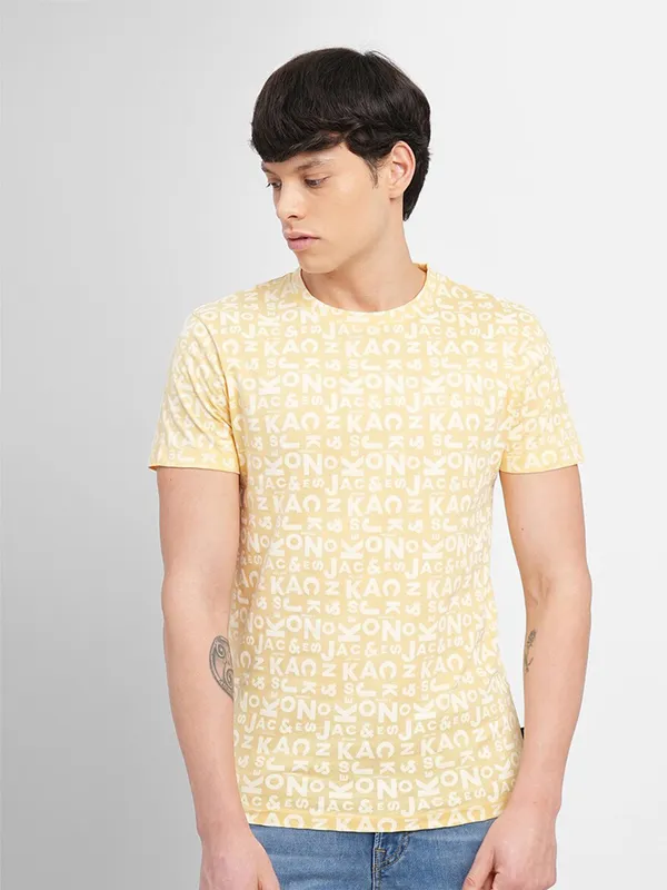 JACK&JONES light yellow t shirt in printed