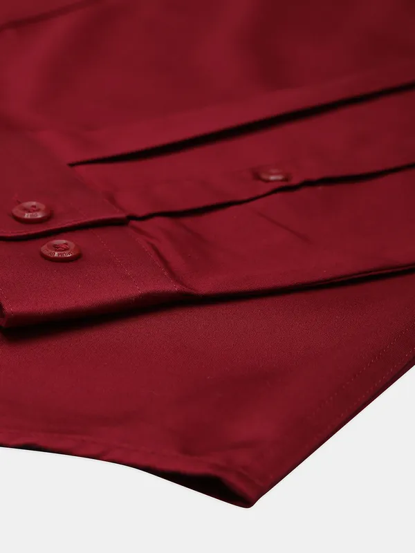 Jack&Jones maroon plain cotton hue shirt