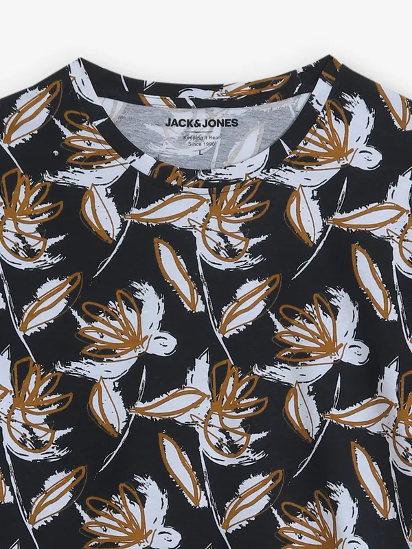 JACK & JONES black and white printed t-shirt
