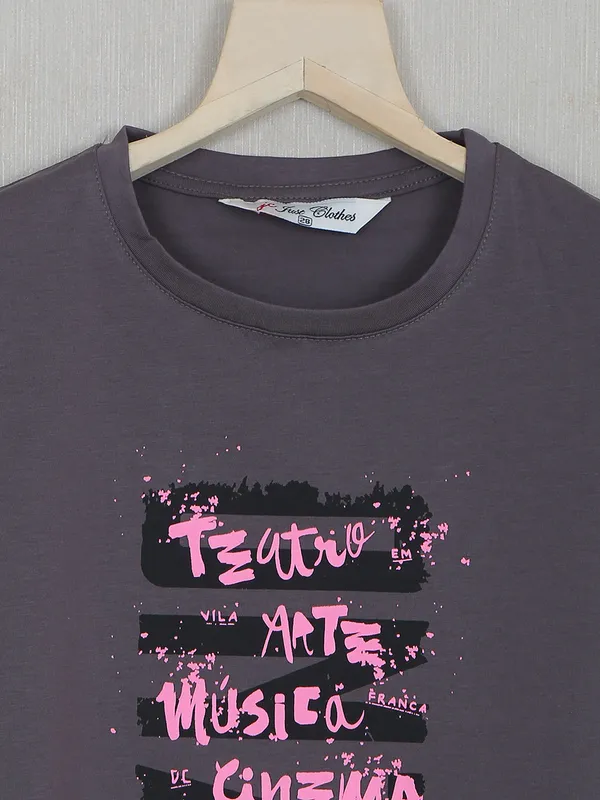 Just cloth casual top for girls in purple shade