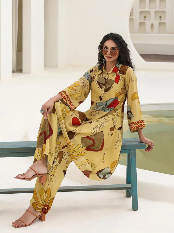 Khakhi silk kurti set with print