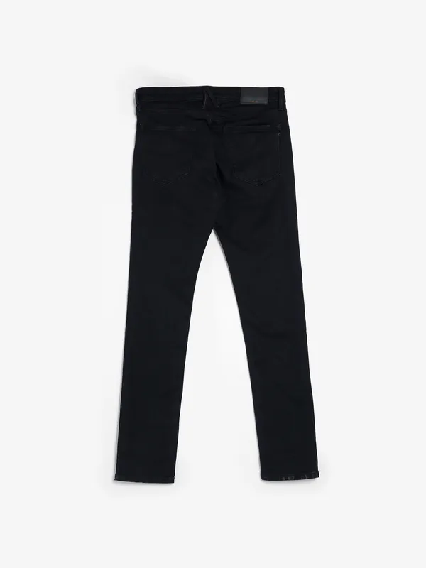 Killer solid black skinny fit jeans
