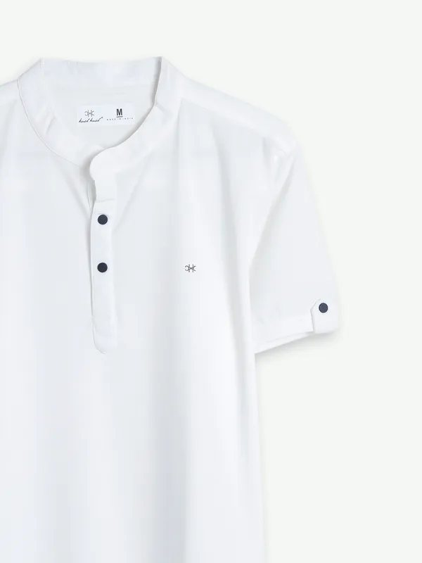 Kuch Kuch white cotton plain t shirt