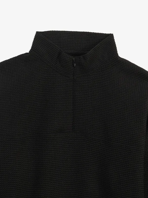 KUCHKUCH black cotton bandgala t-shirt