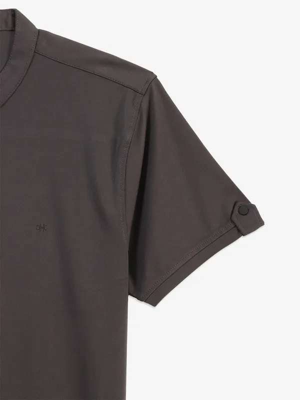 KUCHKUCH dark brown cotton t-shirt
