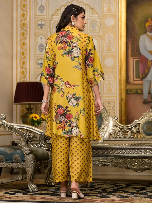 Latest beautiful mustard yellow kurti set