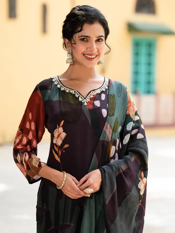 Latest beautiful wine silk printed kurti set