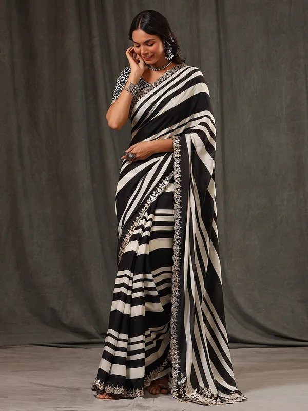 Latest black and white muslin saree