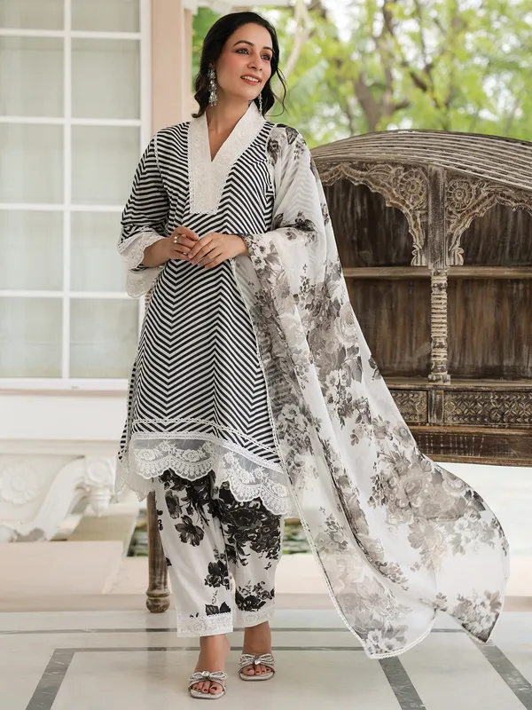 Latest black and white printed kurti set