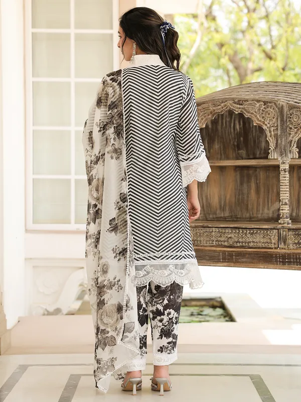 Latest black and white printed kurti set