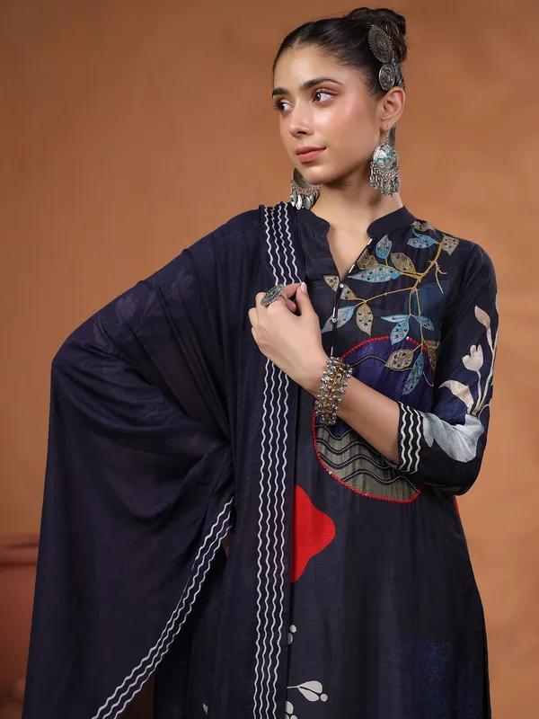 Latest black kurti set with dupatta
