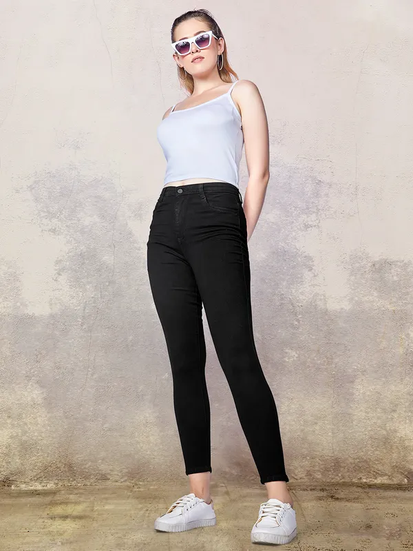 Latest black solid jeans