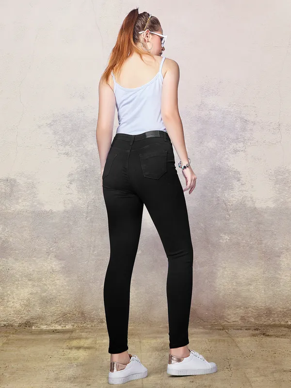 Latest black solid jeans