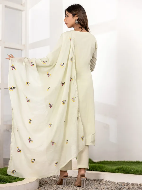 Latest pista green kurti set with dupatta