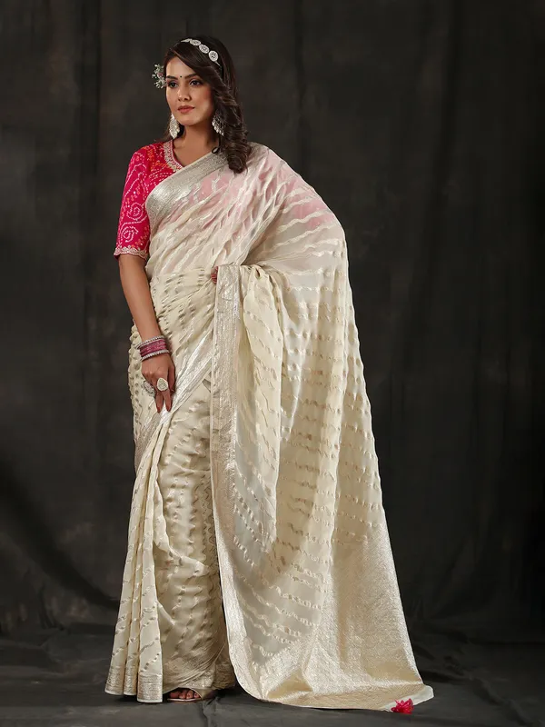 Latest cream saree in georgette