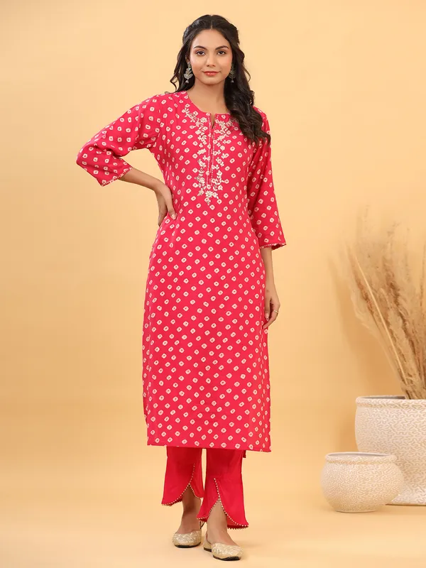 Latest magenta printed kurti with pant