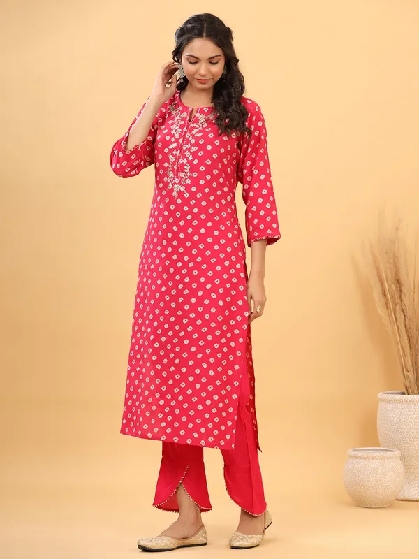 Latest magenta printed kurti with pant