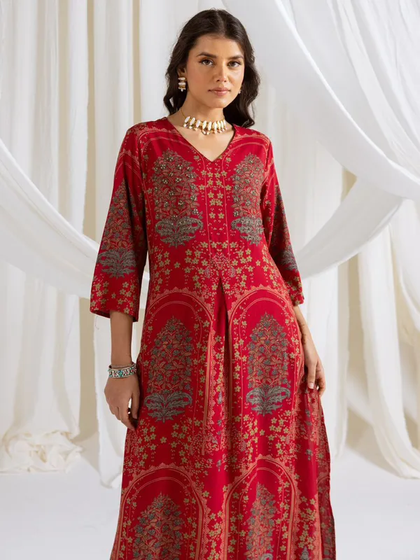 Latest maroon printed cotton silk kurti set