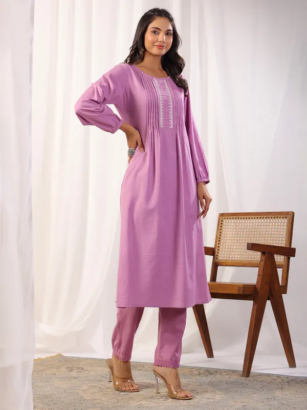 Latest mauve pink cotton kuri set