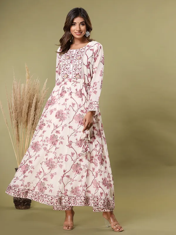 Latest pink cotton printed kurti set