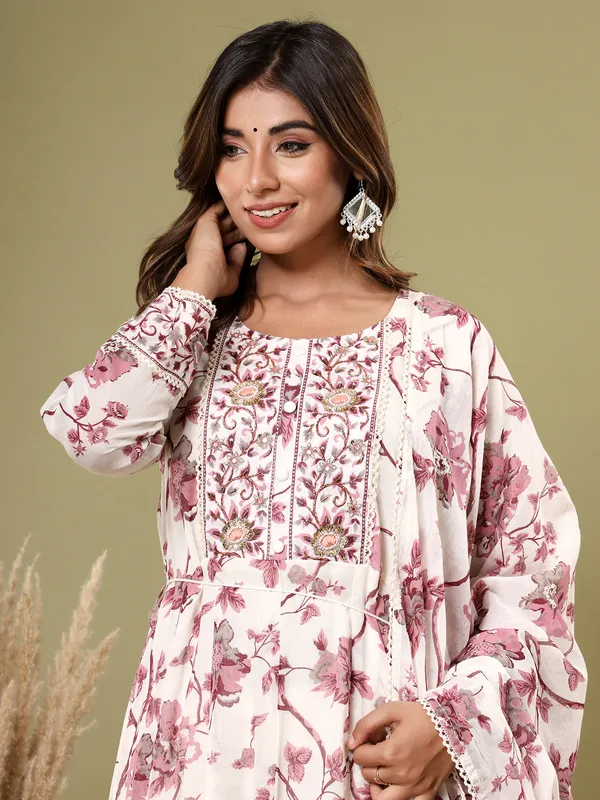 Latest pink cotton printed kurti set