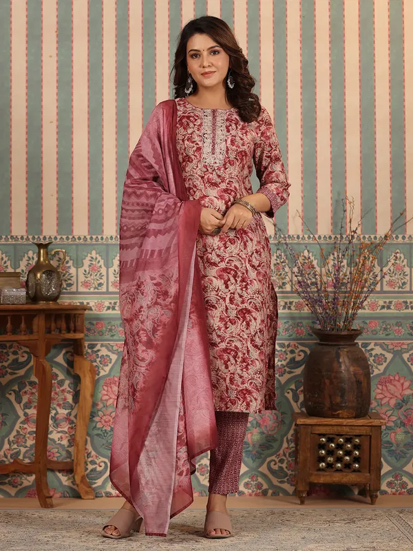 Latest printed onion pink kurti set