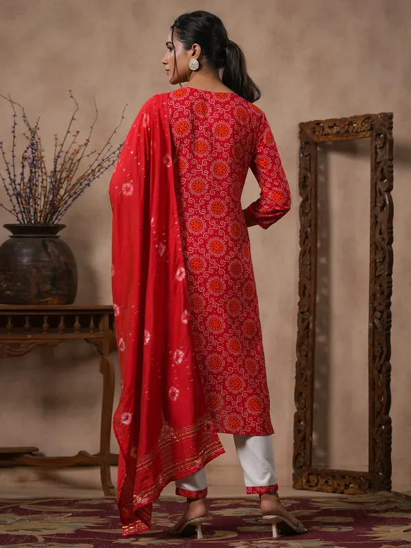 Latest red cotton kurti set with dupatta