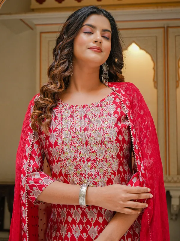 Latest red printed kurti set