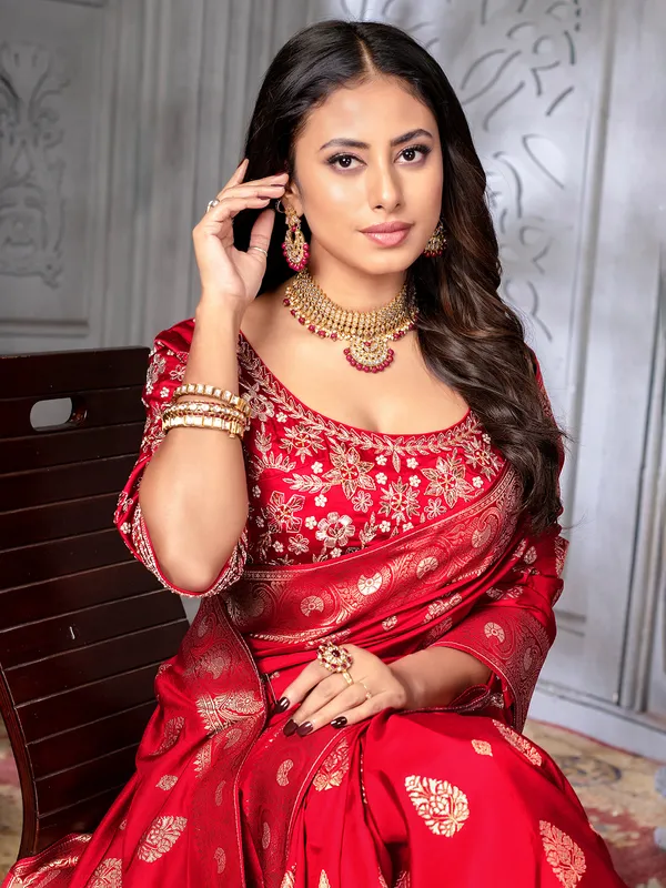 Latest red zari weaving saree