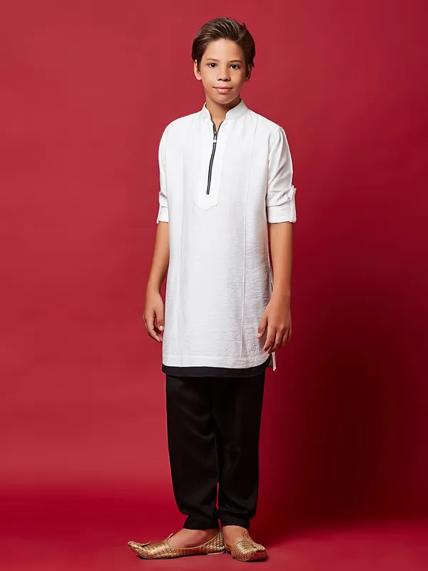 Latest white silk kurta suit for festive