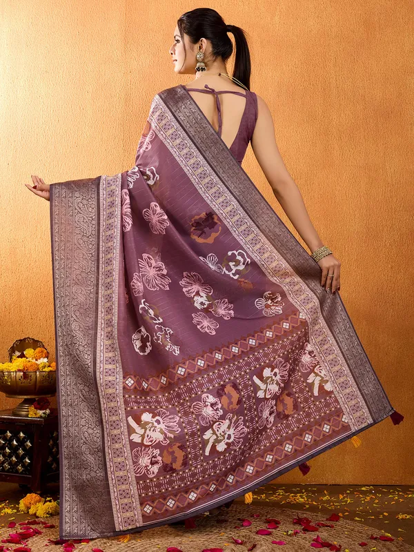 Lavender crepe silk saree in digital print