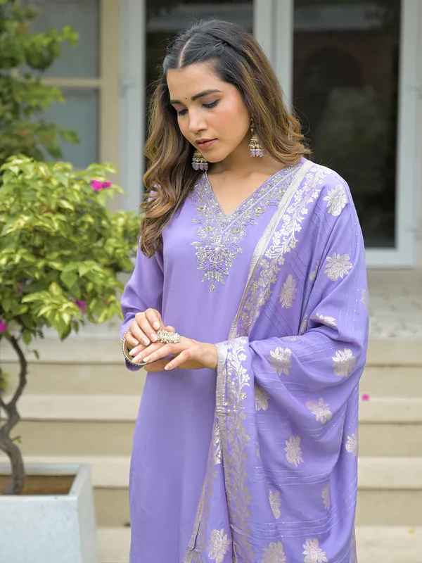 Lavender silk kurti set with zari detailing