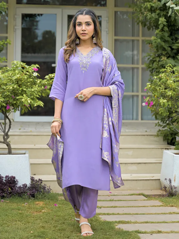 Lavender silk kurti set with zari detailing
