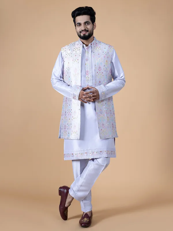 Lavender silk waistcoat set