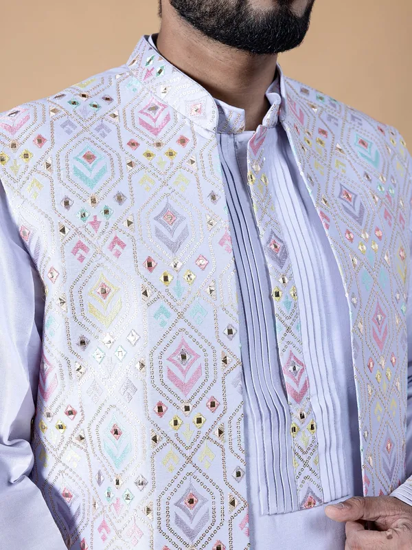 Lavender silk waistcoat set