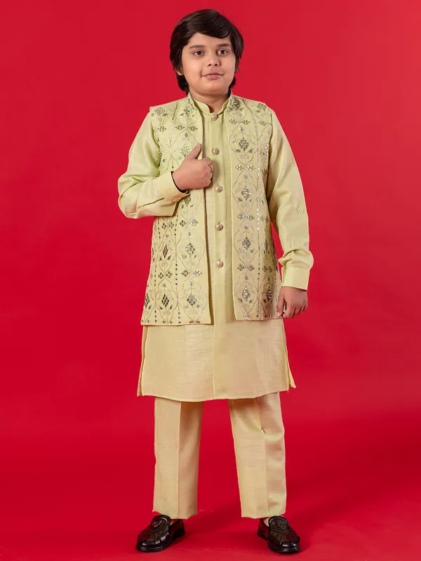 Lemon green waistcoat set with embroidey embellishment