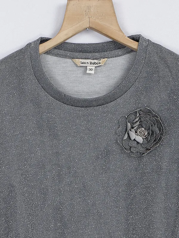 Leo n Babes plain dark grey knitted top